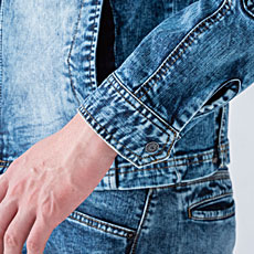 USD807　ストレッチパウダーデニムブルゾン　袖口